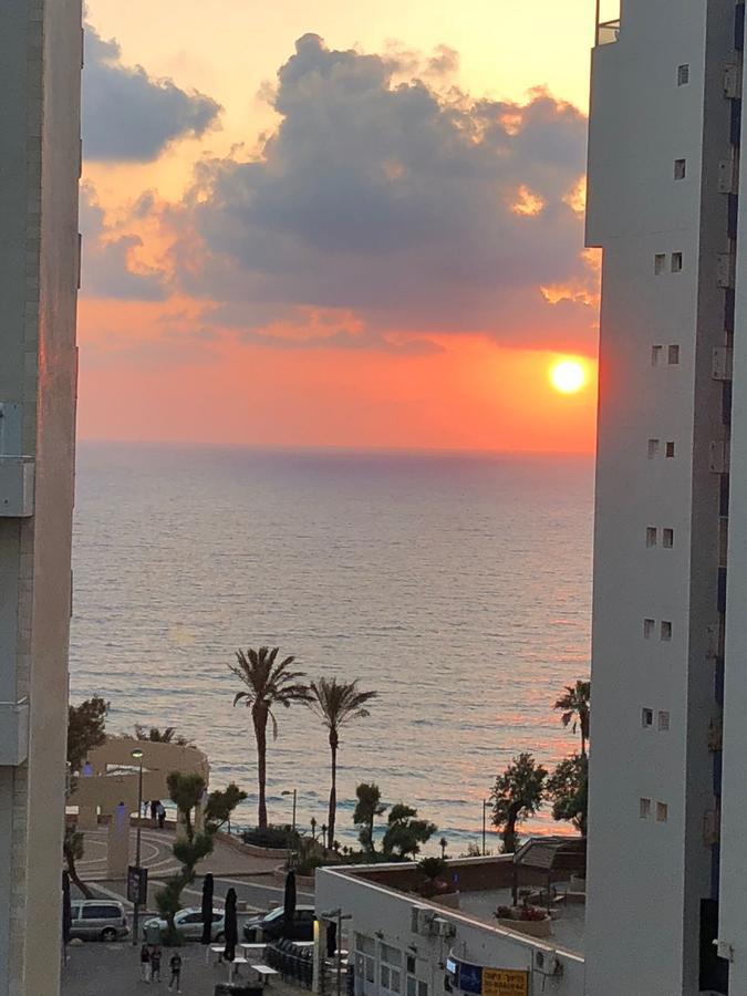 Royal Sea Studio Netanya Exterior foto
